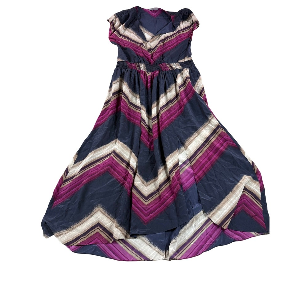 CURRER BELL 100% Silk Chevron Print Maxi Dress V Neck Smocked Waist Size S Soft